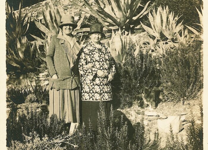 Old sepia photo of Edith Wharton, Gross & Linky